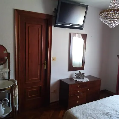 Casa Navacastellanos *